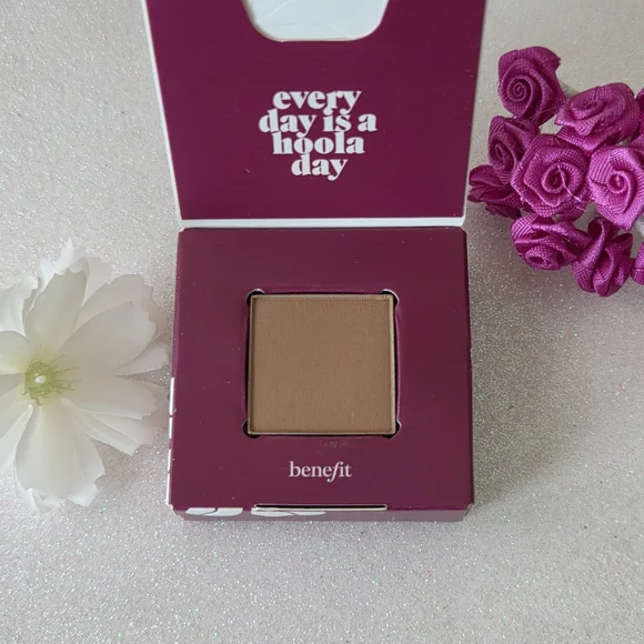 NWT Benefit Hoola Original Matte Powder Bronzer - Picture 5 of 5
